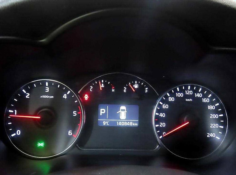 기아 카렌스 1.7 VGT 트렌디 사진 9