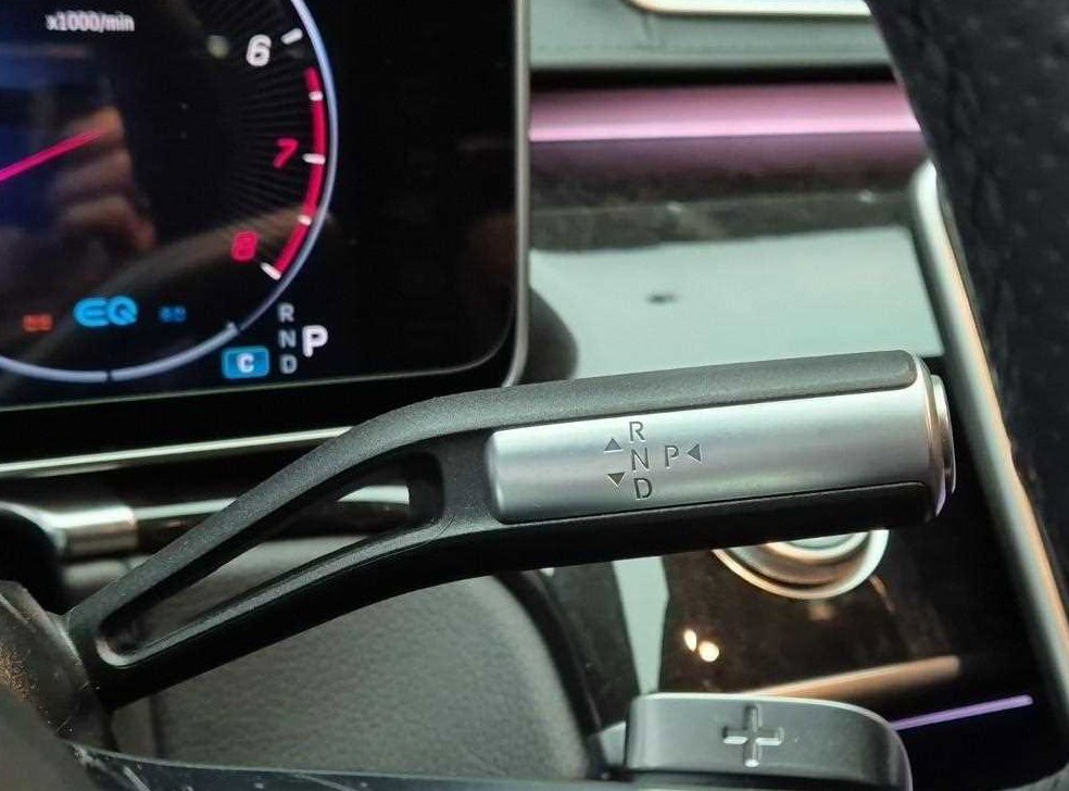 벤츠 S 클래스 S500L 4MATIC 사진 8