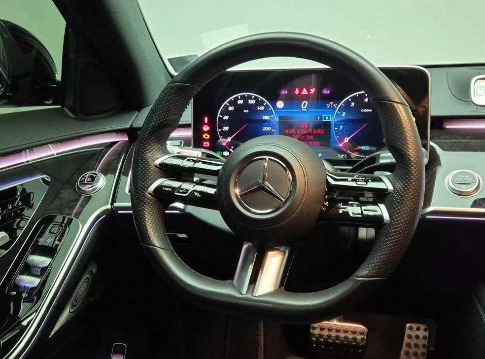 벤츠 S 클래스 S500L 4MATIC 사진 9