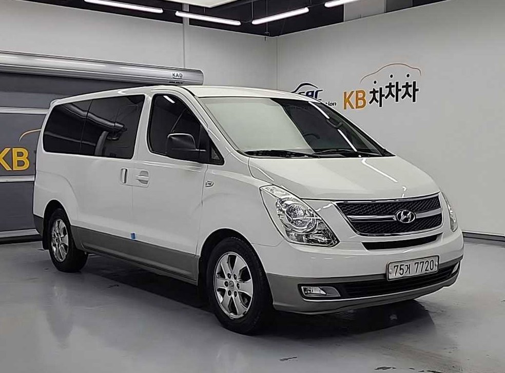 현대 스타렉스 11인승 왜건 사진 4
