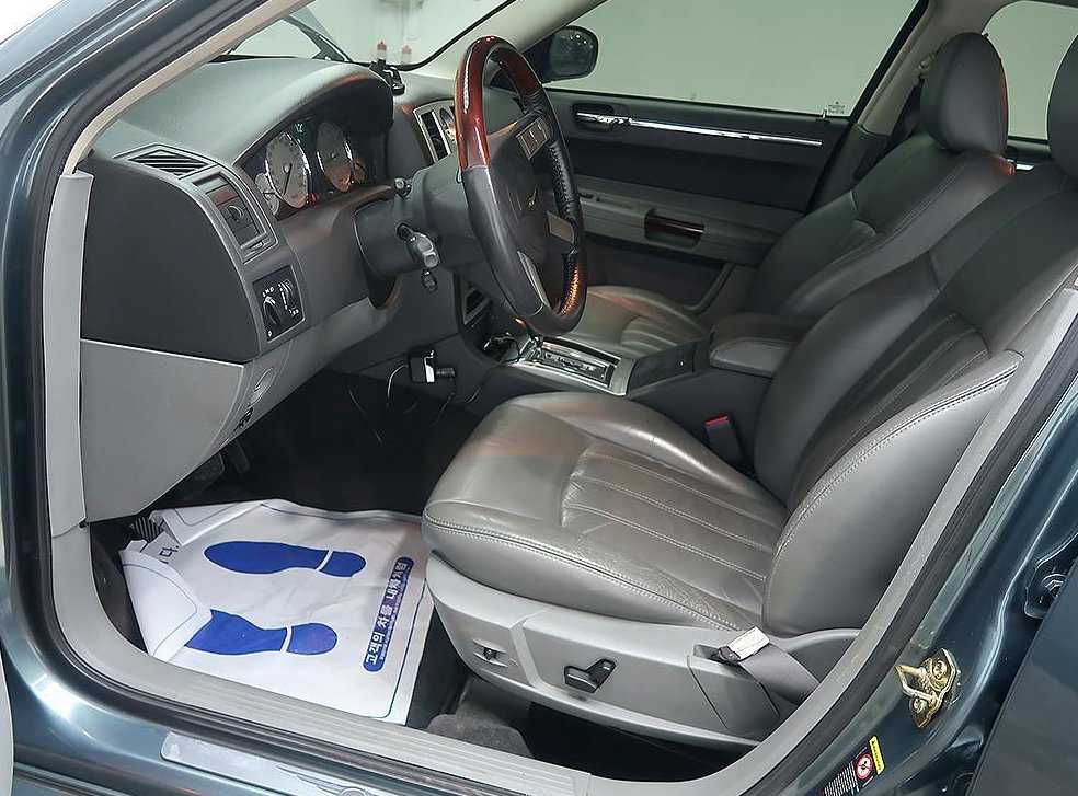 크라이슬러 300C 3.5 사진 11