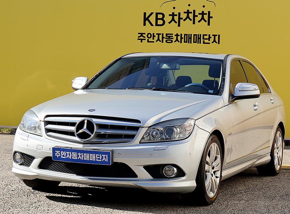 벤츠 C 클래스 C220 CDI 아방가르드 사진 2