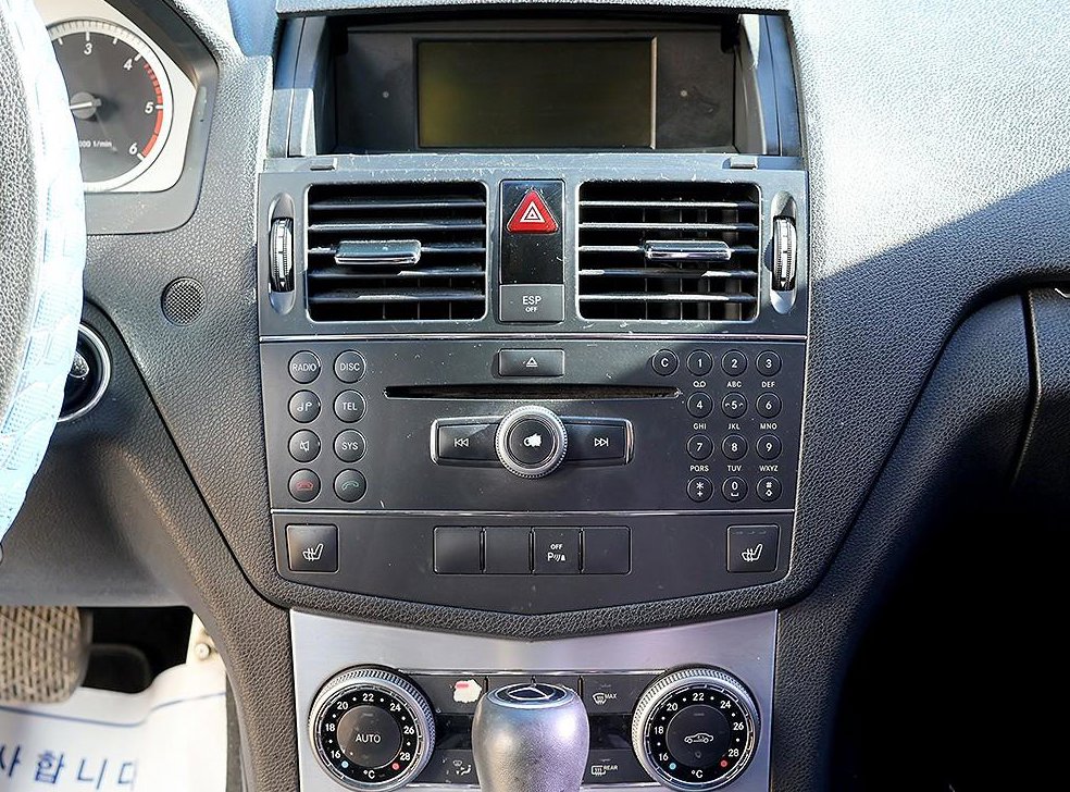 벤츠 C 클래스 C220 CDI 아방가르드 사진 8