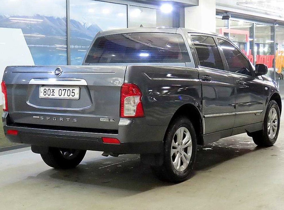 KG모빌리티(쌍용)  코란도 CX5(2WD) 사진 4