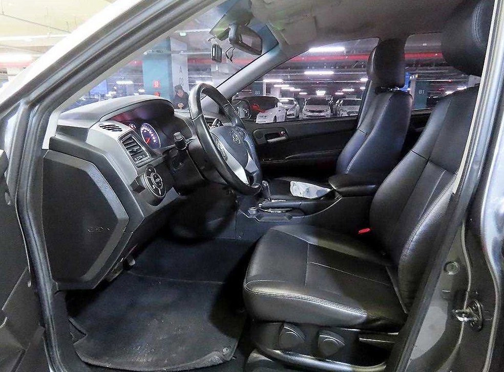 KG모빌리티(쌍용)  코란도 CX5(2WD) 사진 6