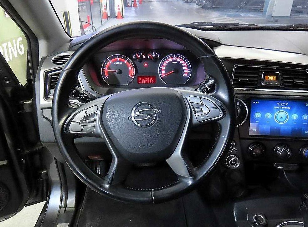 KG모빌리티(쌍용)  코란도 CX5(2WD) 사진 8