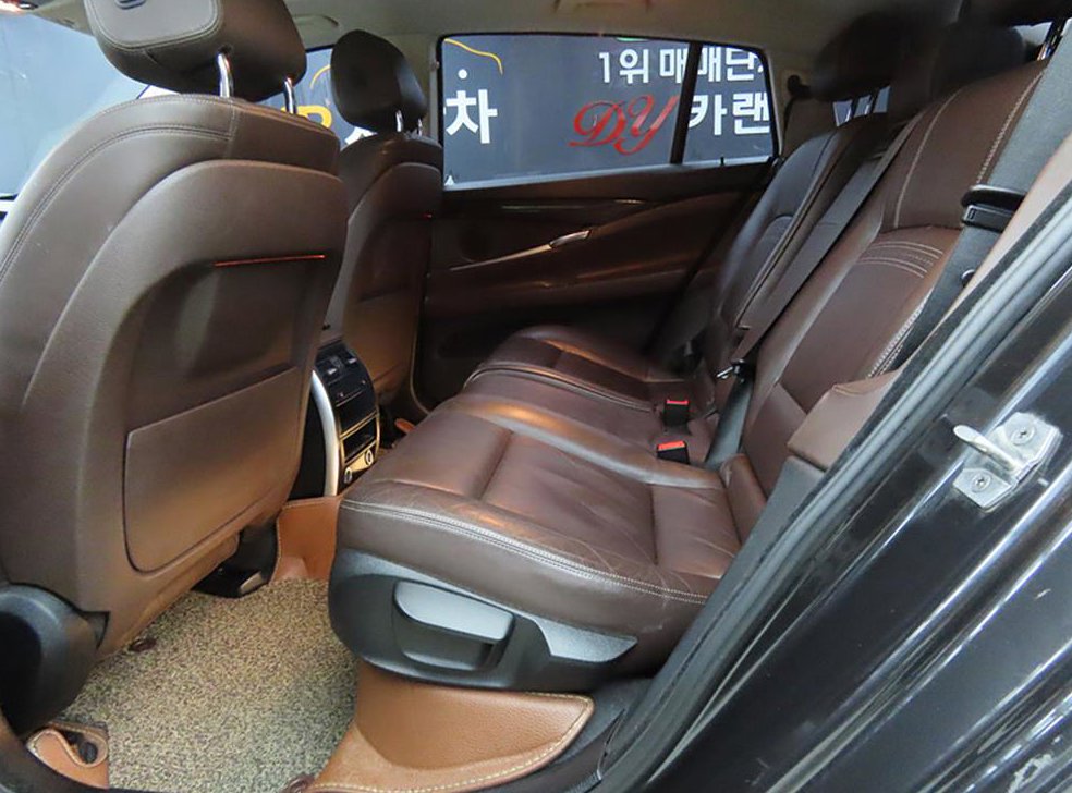 BMW 그란투리스모 GT 30d xDRIVE 사진 6