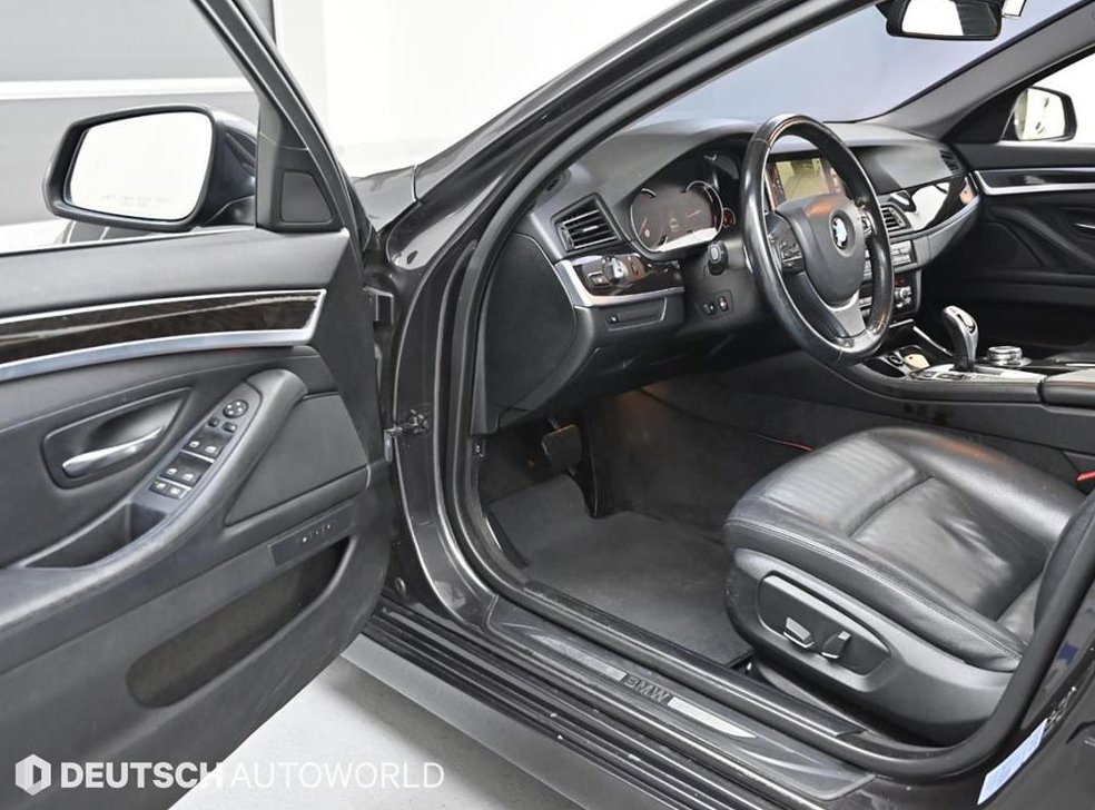 BMW 5시리즈 528i xDrive 사진 11