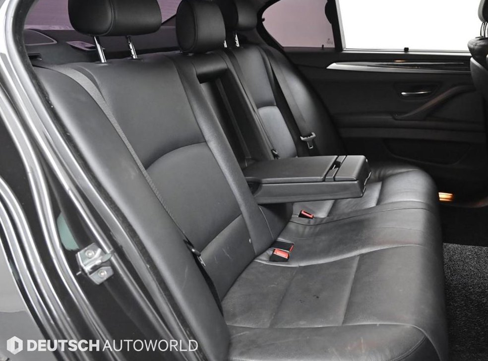 BMW 5시리즈 528i xDrive 사진 12