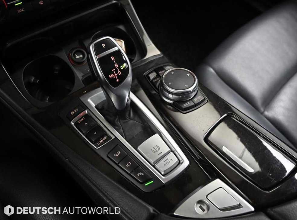 BMW 5시리즈 528i xDrive 사진 9