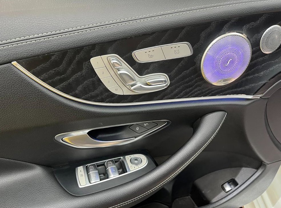 벤츠 E 클래스 E220d 카브리올레 사진 11