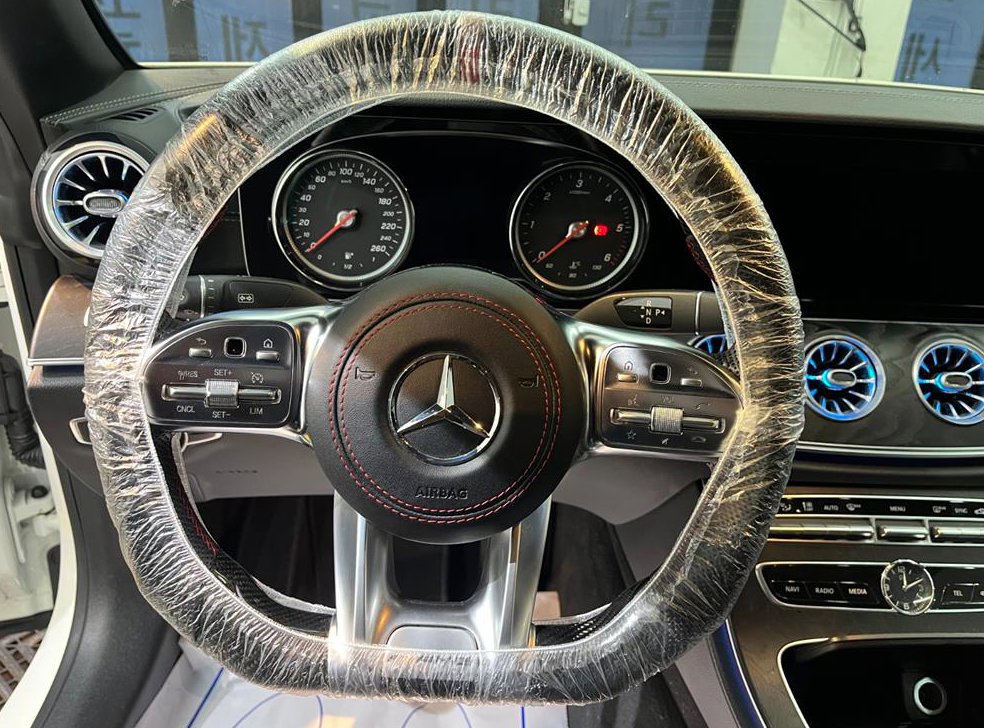 벤츠 E 클래스 E220d 카브리올레 사진 12