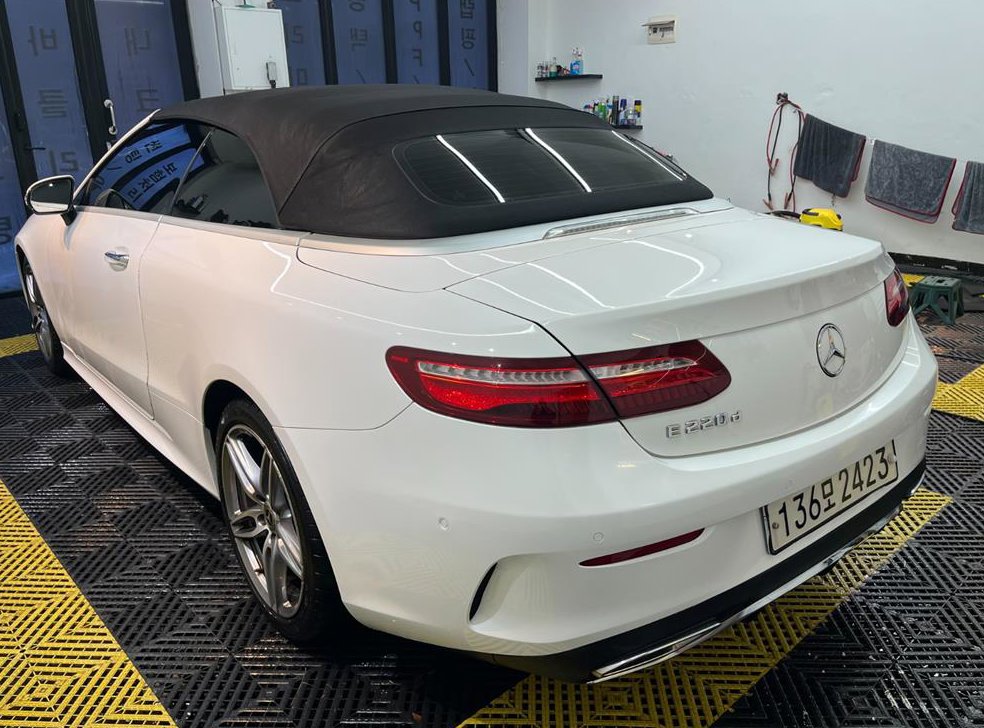벤츠 E 클래스 E220d 카브리올레 사진 5