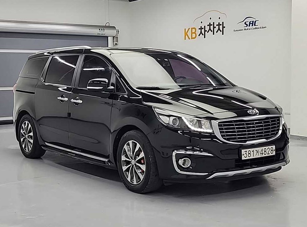 기아 카니발 디젤 9인승 럭셔리 사진 4