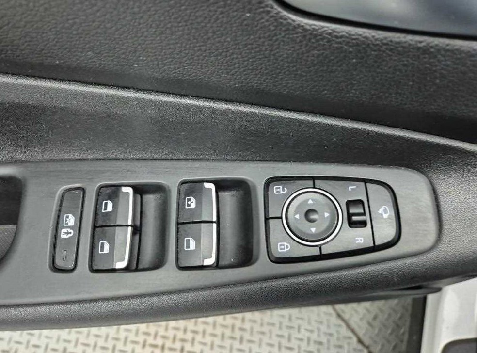 현대 싼타페 가솔린 2.5T 2WD 익스클루시브 사진 18