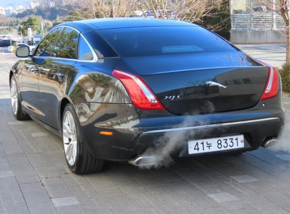 재규어 XJ 5.0 사진 4