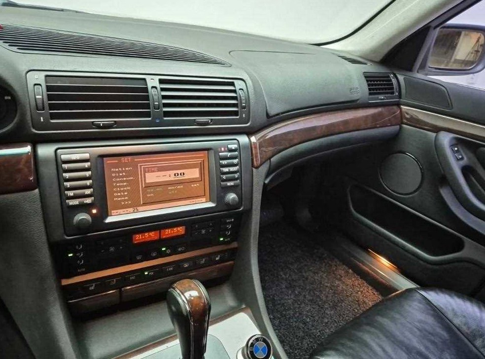 BMW 7시리즈 735 사진 10