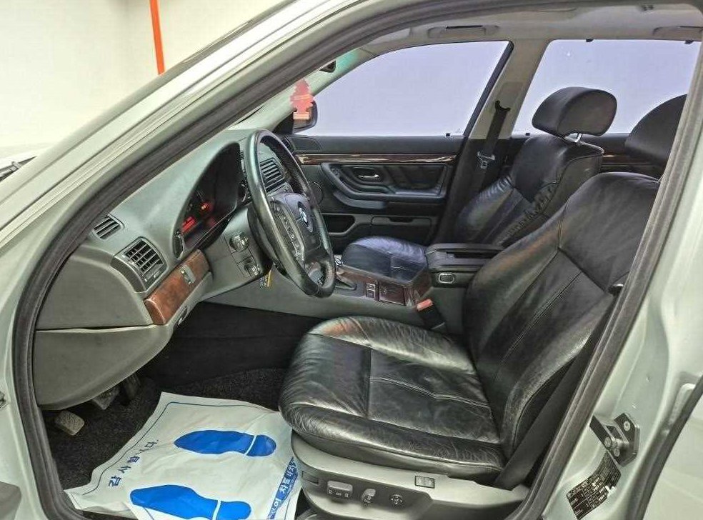 BMW 7시리즈 735 사진 11