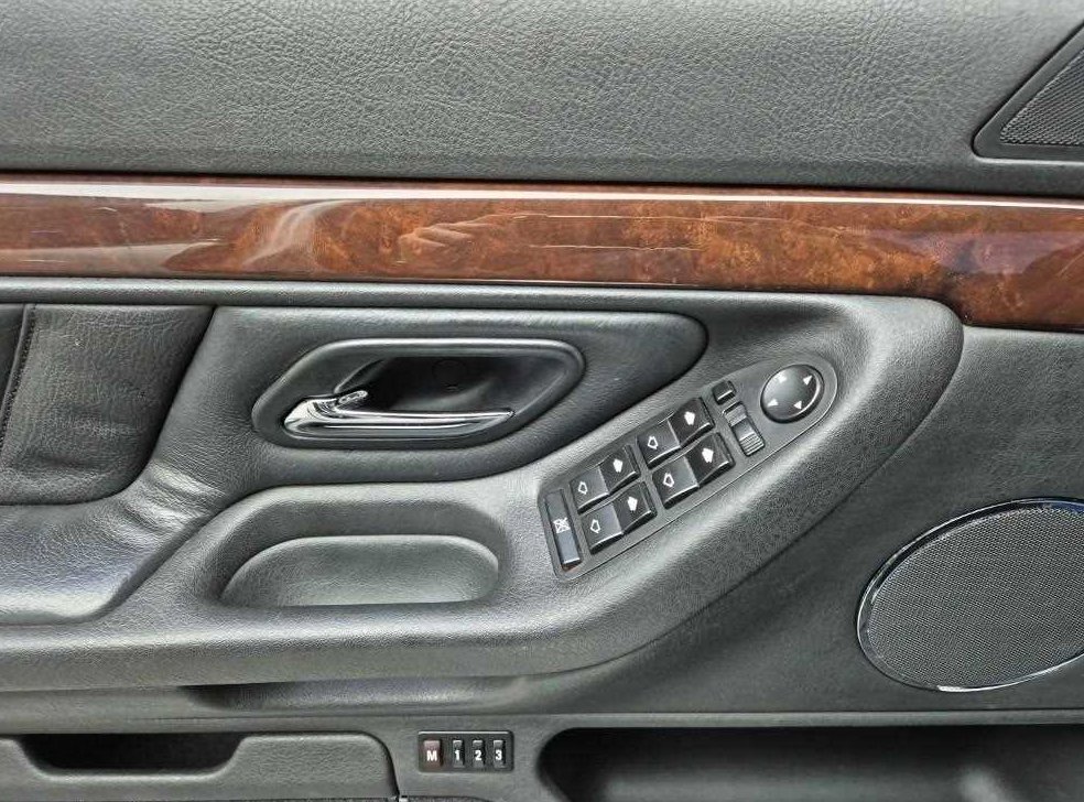 BMW 7시리즈 735 사진 17