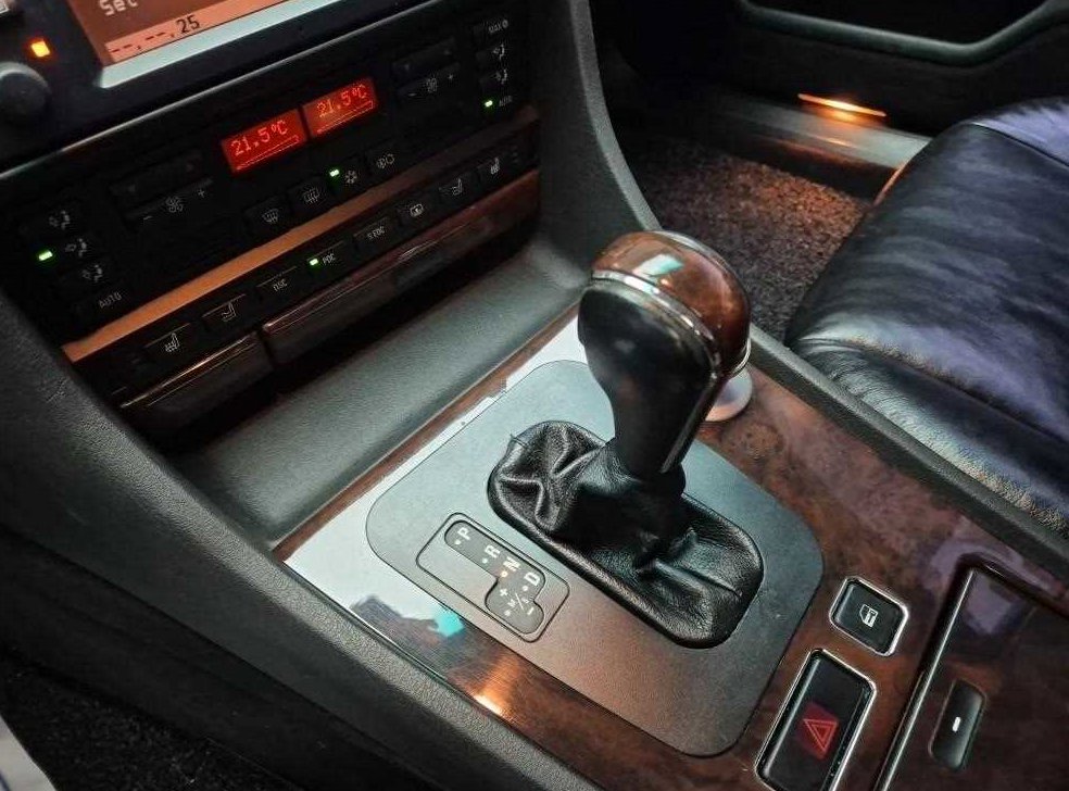 BMW 7시리즈 735 사진 8