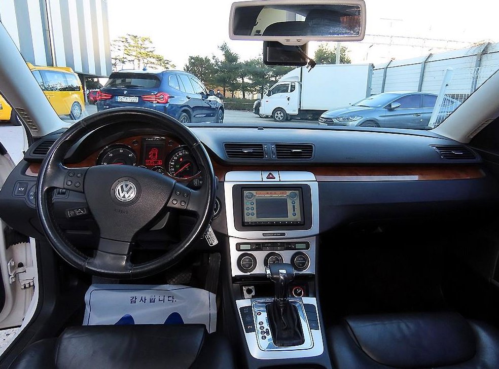 폭스바겐 파사트 2.0 TDI 사진 7