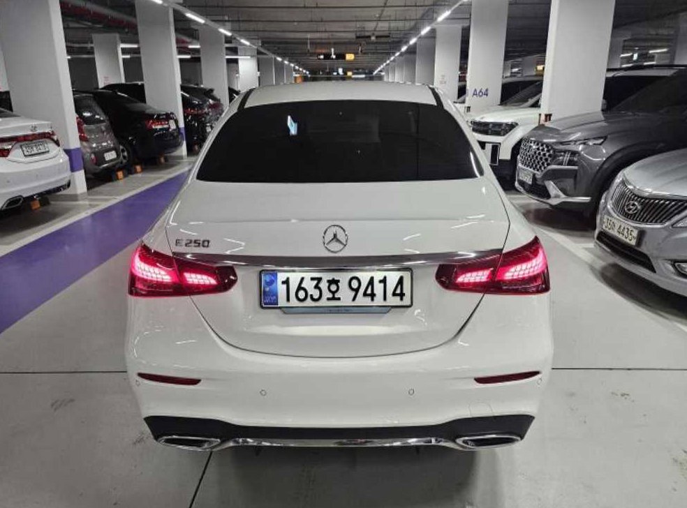 벤츠 E 클래스 E250 아방가르드 사진 4
