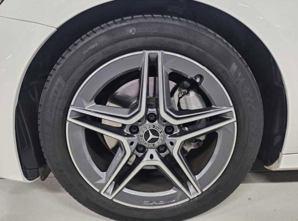 벤츠 E 클래스 E250 아방가르드 사진 8