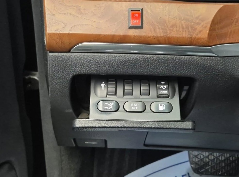 KG모빌리티(쌍용)  체어맨 가솔린 4WD CW600 4TRONIC 사진 17