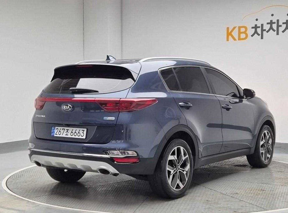 기아 스포티지 2.0 디젤 2WD 사진 3
