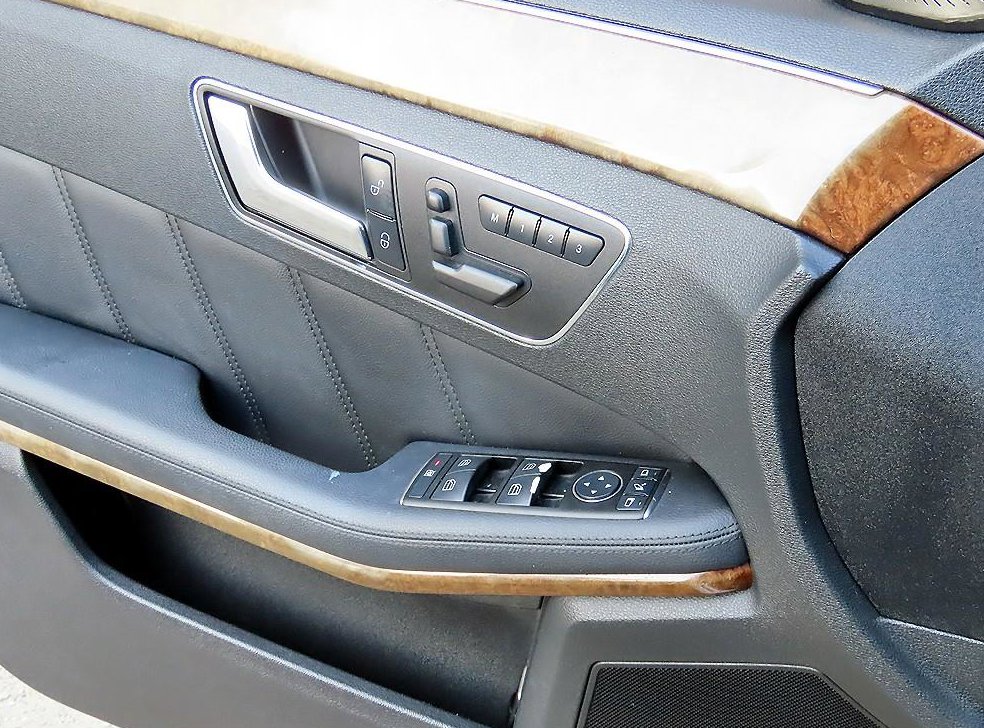 벤츠 E 클래스 E300 엘레강스 사진 11