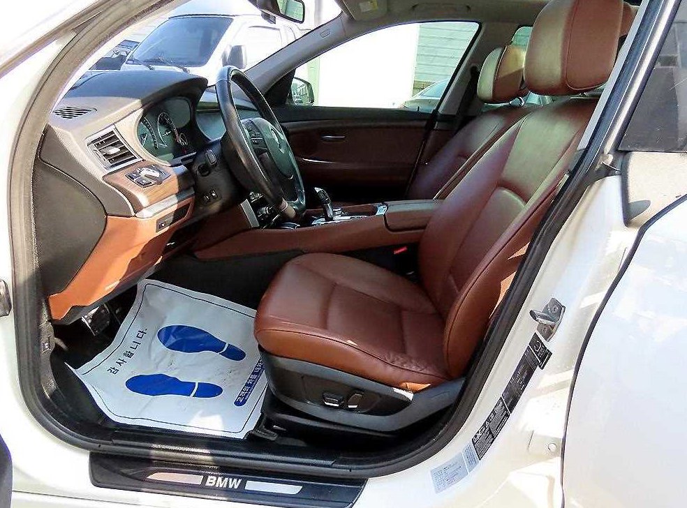 BMW 그란투리스모 GT 30d xDRIVE 사진 6