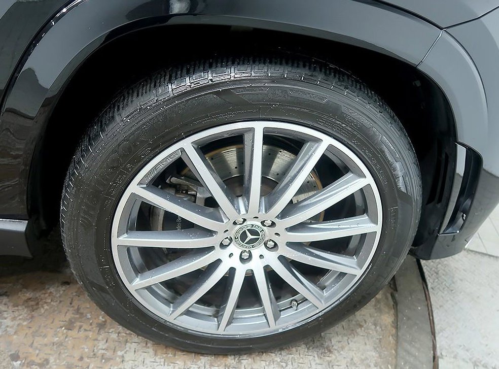 벤츠 GLS 클래스 GLS 400d 4MATIC 사진 8