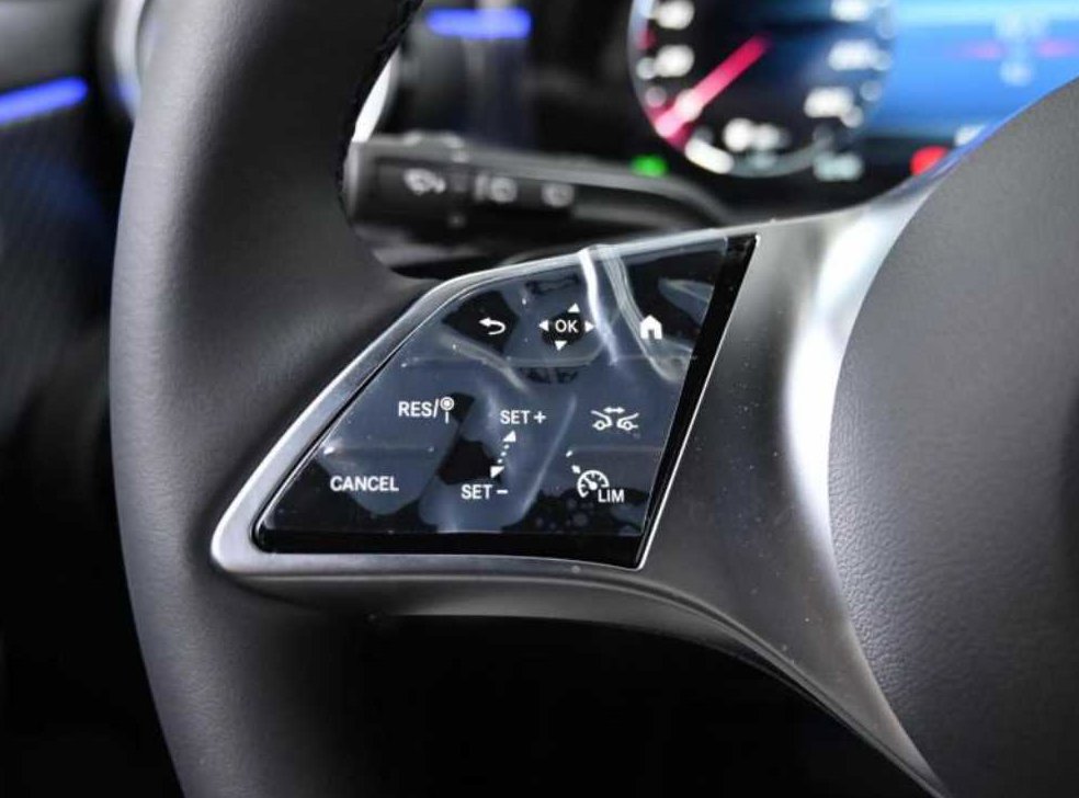 벤츠 A 클래스 A220 해치백 사진 16