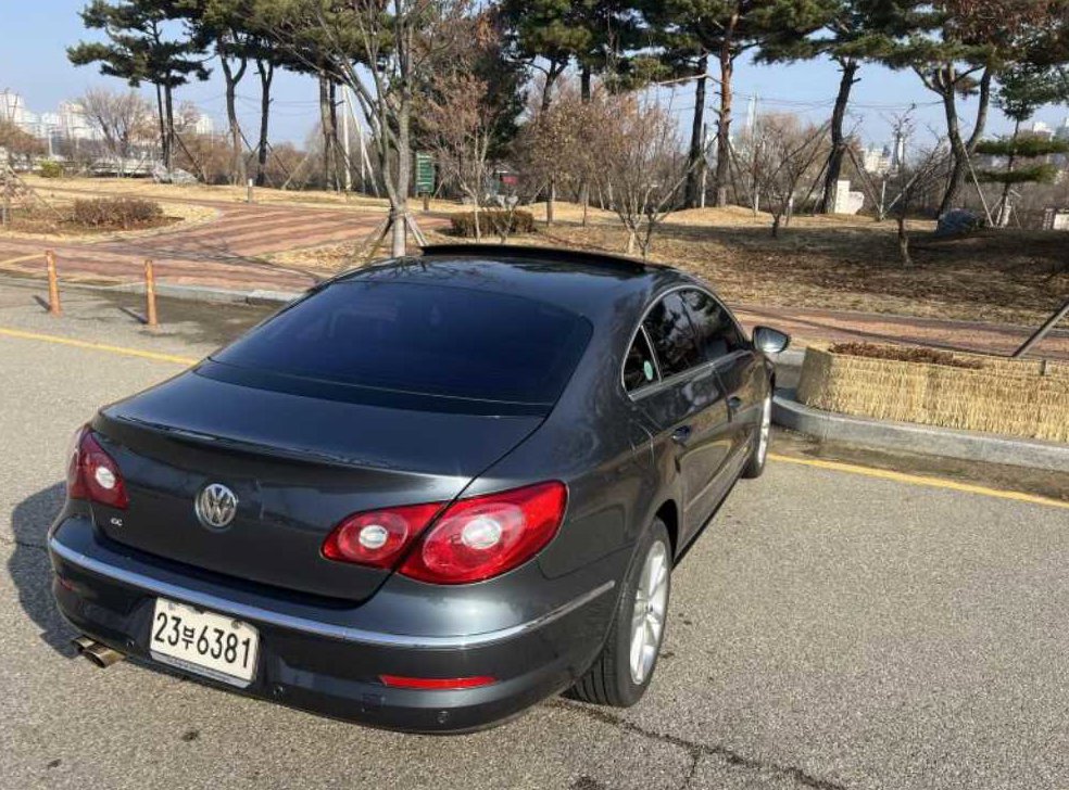 폭스바겐 CC 2.0 TDI 사진 6