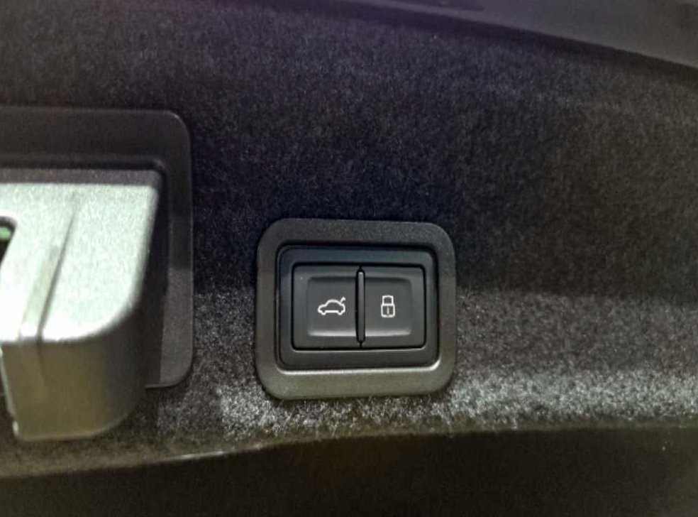 아우디 A6 45 TFSI 프리미엄 사진 20