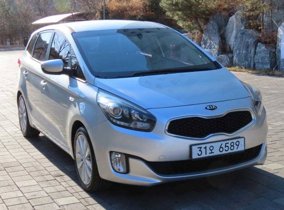 기아 카렌스 1.7 VGT 럭셔리 사진 2