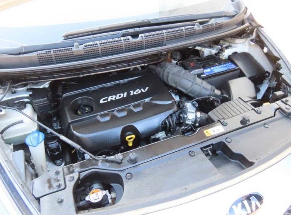 기아 카렌스 1.7 VGT 럭셔리 사진 20