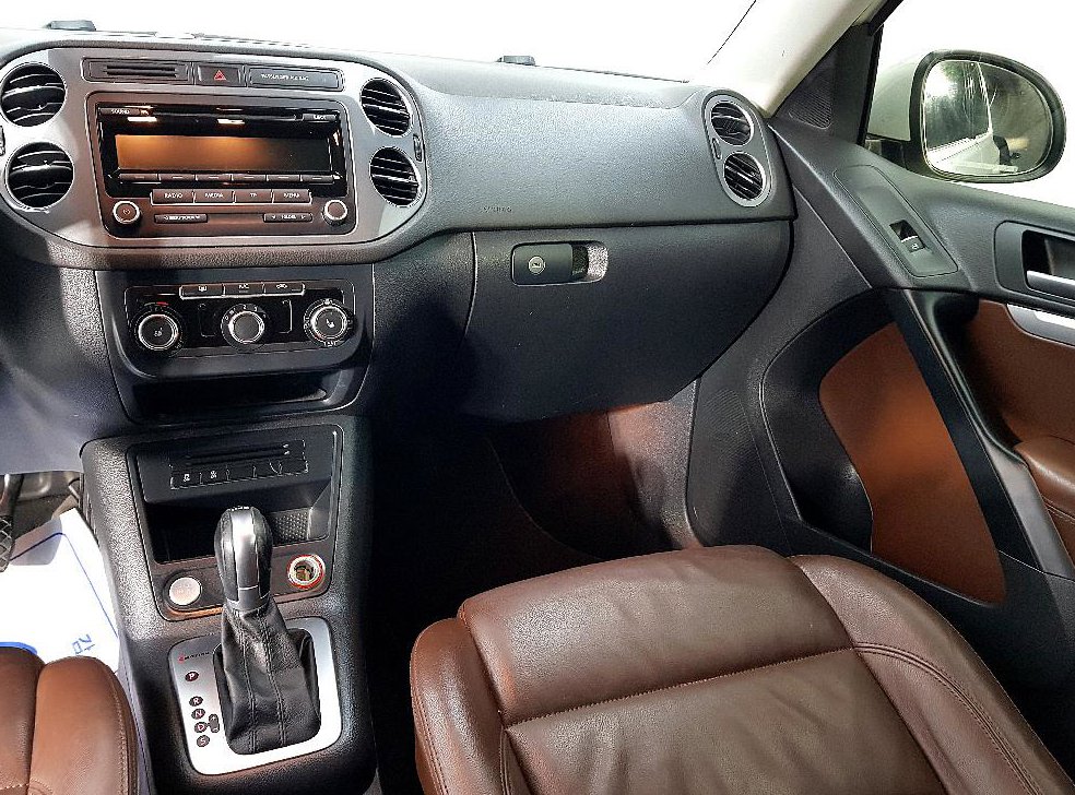 폭스바겐 티구안 2.0 TDI 컴포트 사진 10