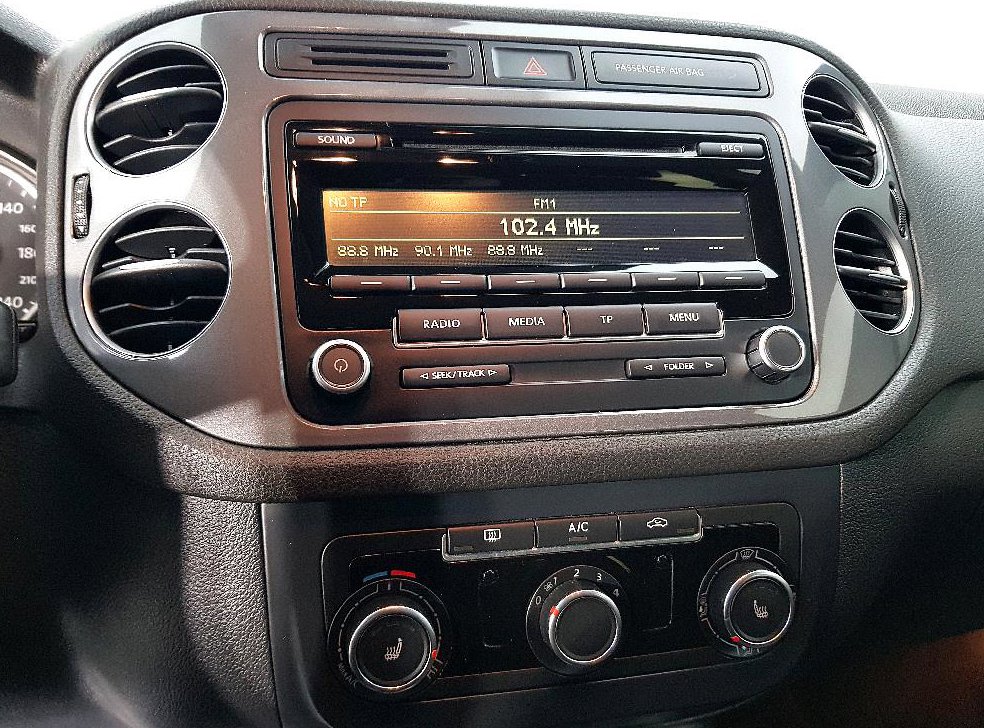 폭스바겐 티구안 2.0 TDI 컴포트 사진 12