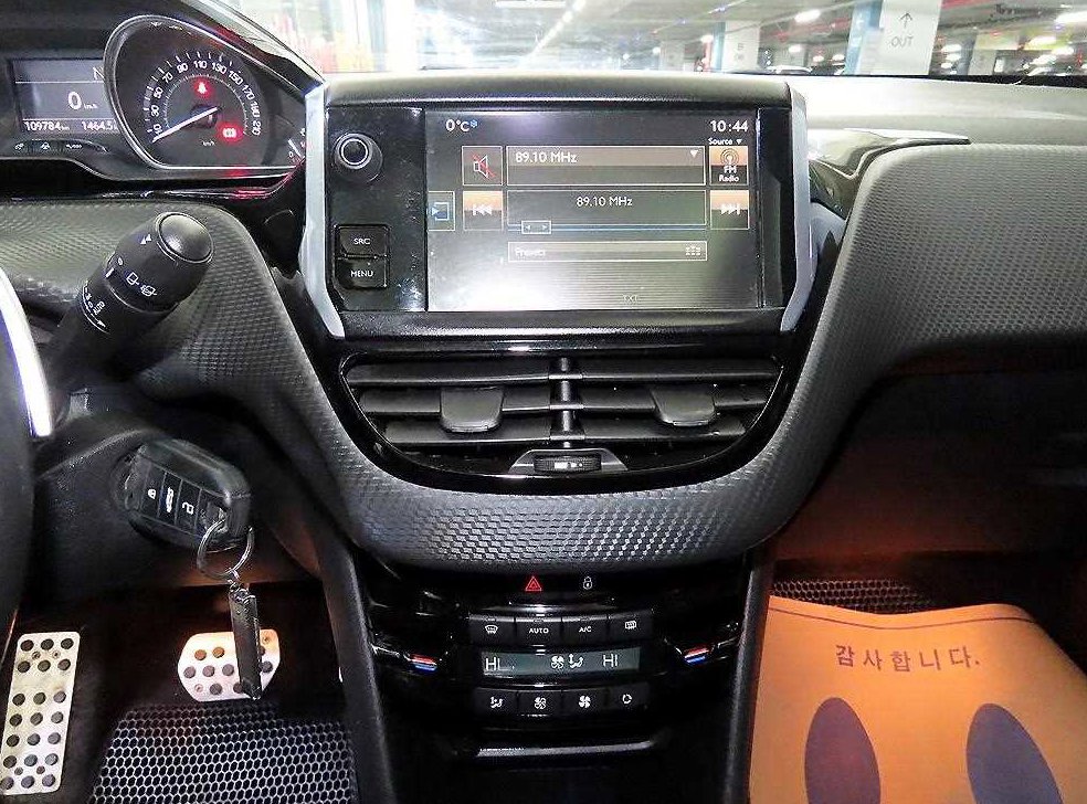 푸조 2008 1.6 E-HDI 펠린 S 사진 11