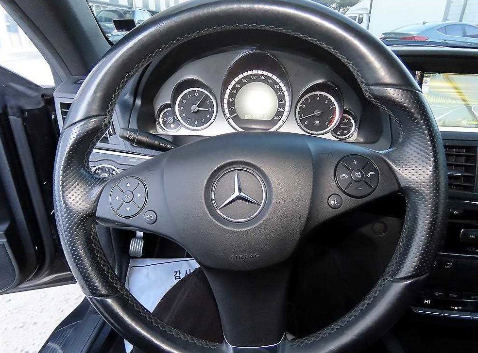 벤츠 E 클래스 E350 카브리올레 사진 12