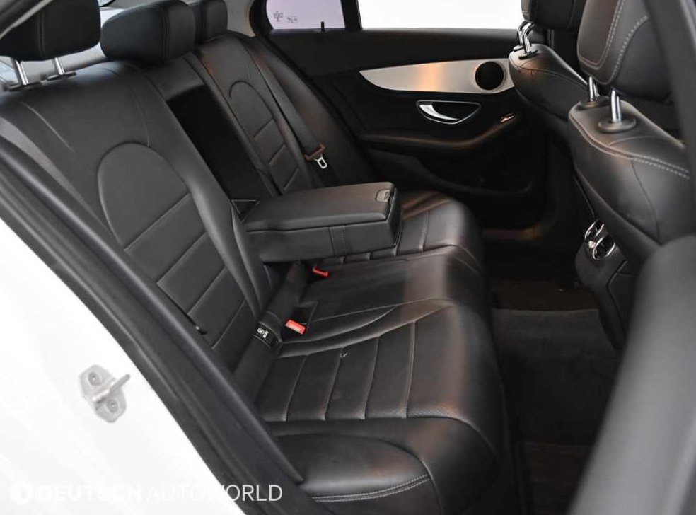 벤츠 C 클래스 C220 d 4MATIC 사진 12