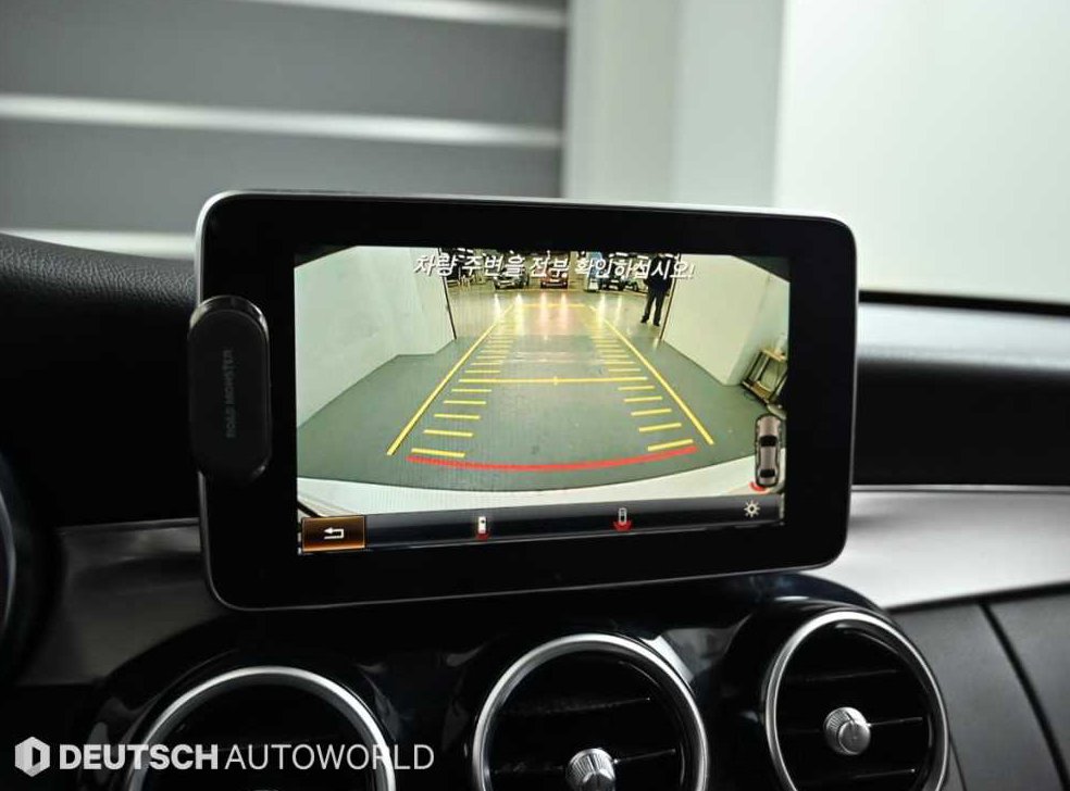 벤츠 C 클래스 C220 d 4MATIC 사진 15