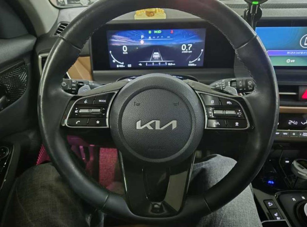 기아 셀토스 가솔린 1.6 터보 2WD 사진 13