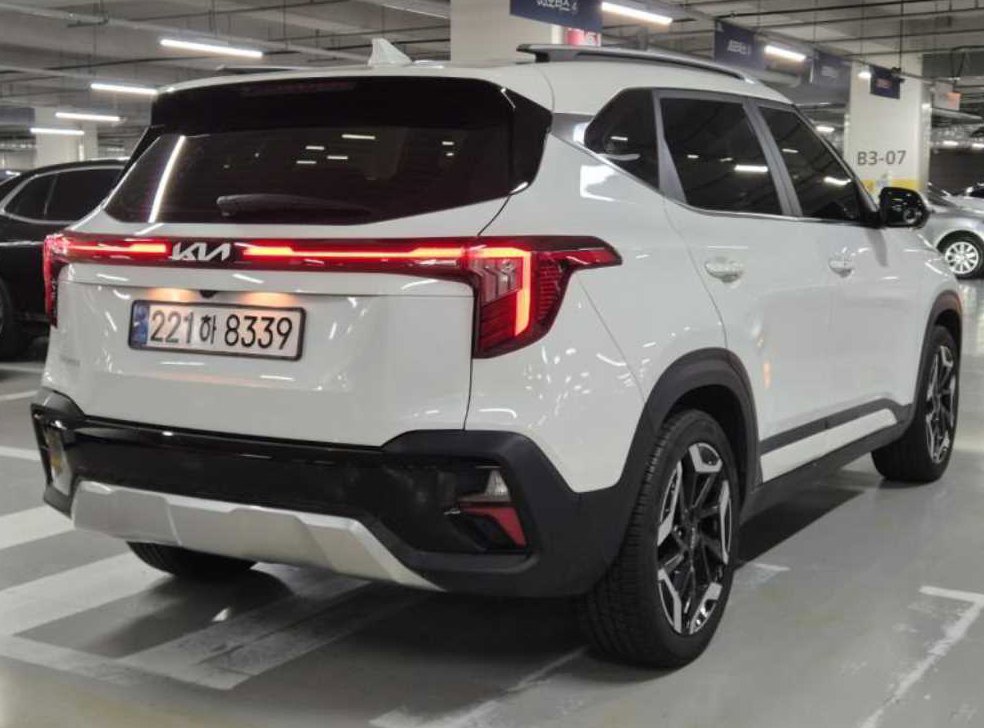 기아 셀토스 가솔린 1.6 터보 2WD 사진 4