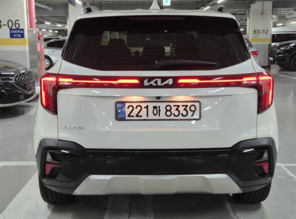 기아 셀토스 가솔린 1.6 터보 2WD 사진 5