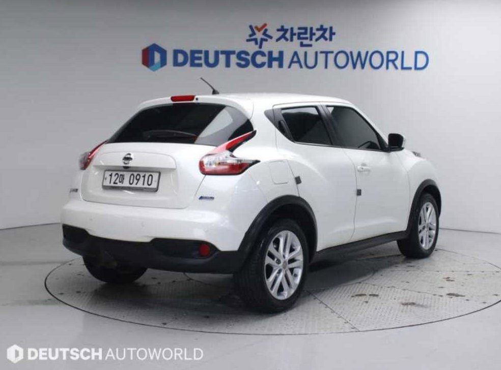 닛산 쥬크 1.6 SV 사진 2