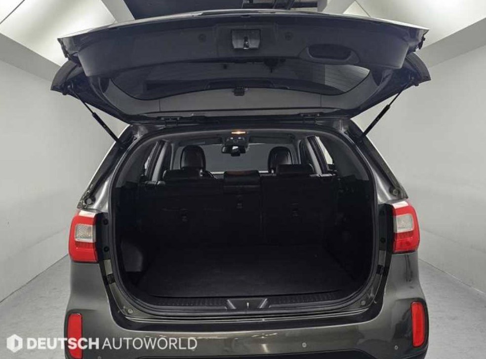 기아 쏘렌토 2WD 2.0 프레스티지 사진 20
