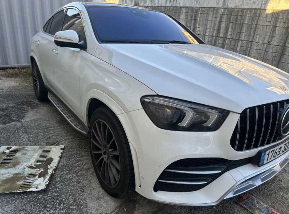 벤츠 GLE 클래스 GLE 400d 4MATIC 쿠페 사진 3
