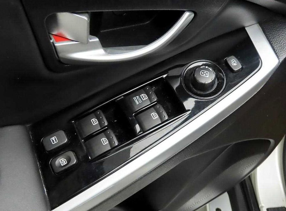 KG모빌리티(쌍용)  코란도 4WD 2.0 CVS 사진 13